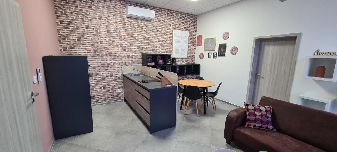 Apartments Nestl Птуй Екстер'єр фото